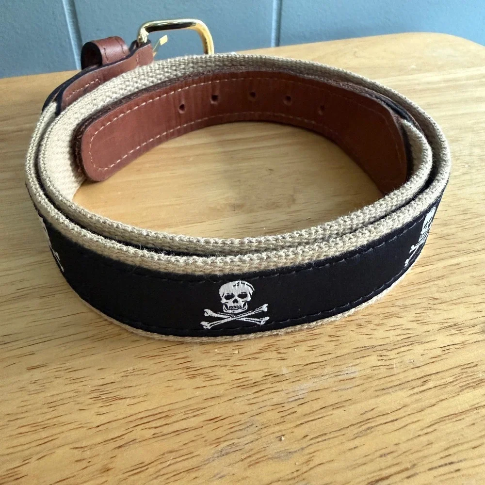 Skull Crossbones Ribbon Belt Size 32 Canvas Leather Solid Brass Preppy Made USA